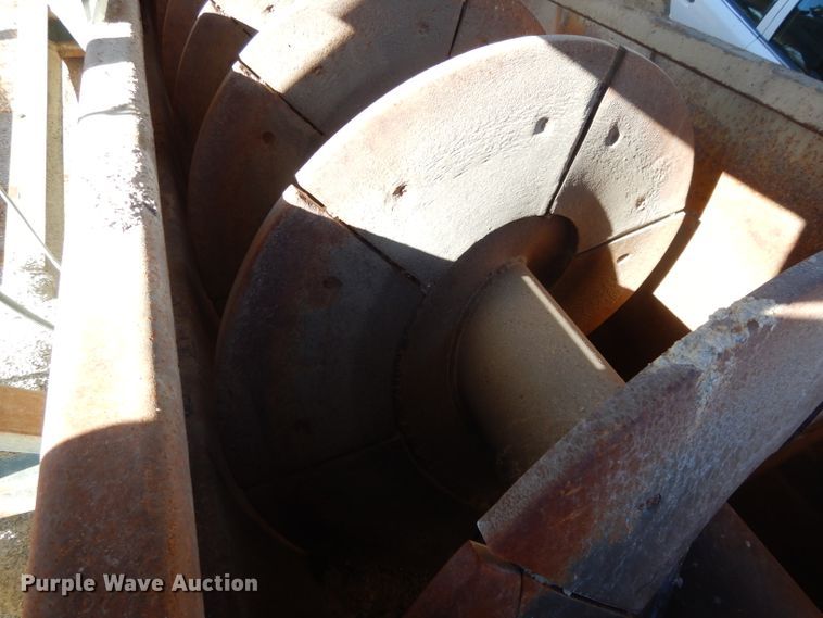 image for item DI8108 Double deck sand screw