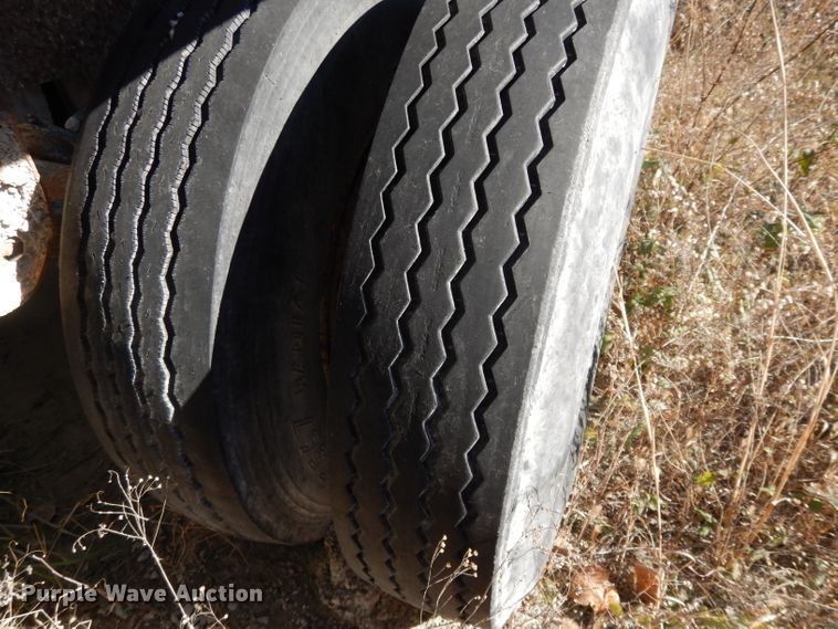 image for item DI8108 Double deck sand screw