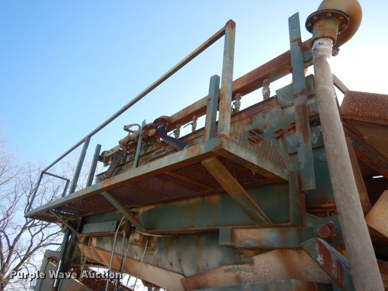 image for item DI8108 Double deck sand screw