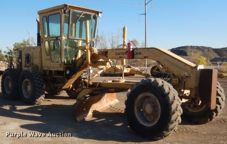image for item DJ2077 1980 Caterpillar 140G  motor grader
