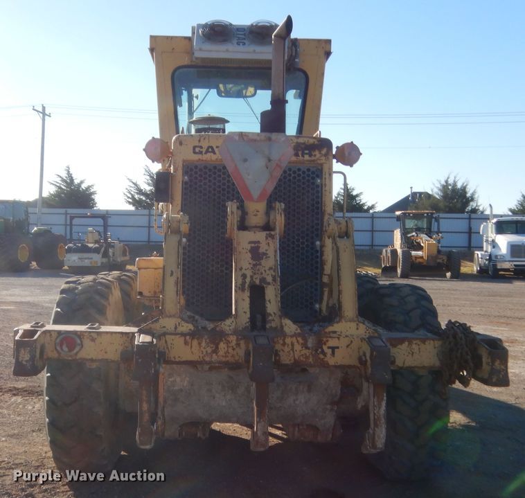 image for item DJ2077 1980 Caterpillar 140G  motor grader