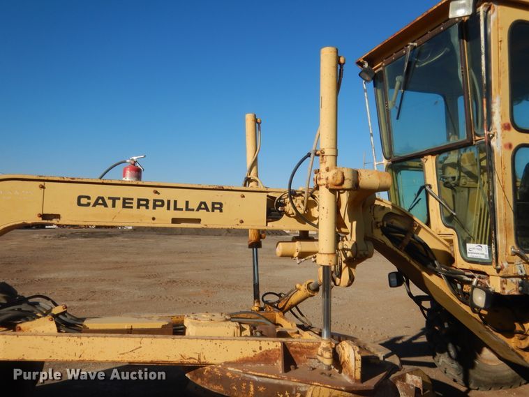 image for item DJ2077 1980 Caterpillar 140G  motor grader