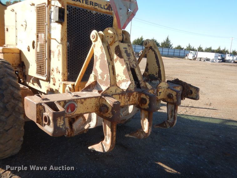 image for item DJ2077 1980 Caterpillar 140G  motor grader