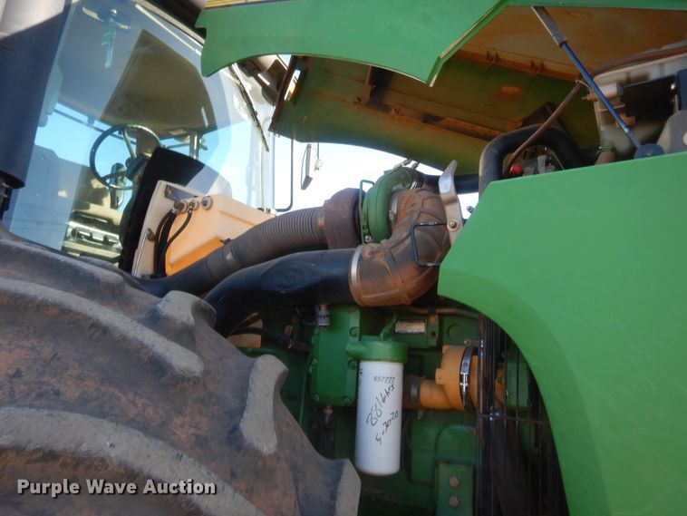 image for item DJ2082 2006 John Deere 9520  Scraper Special 4WD tractor