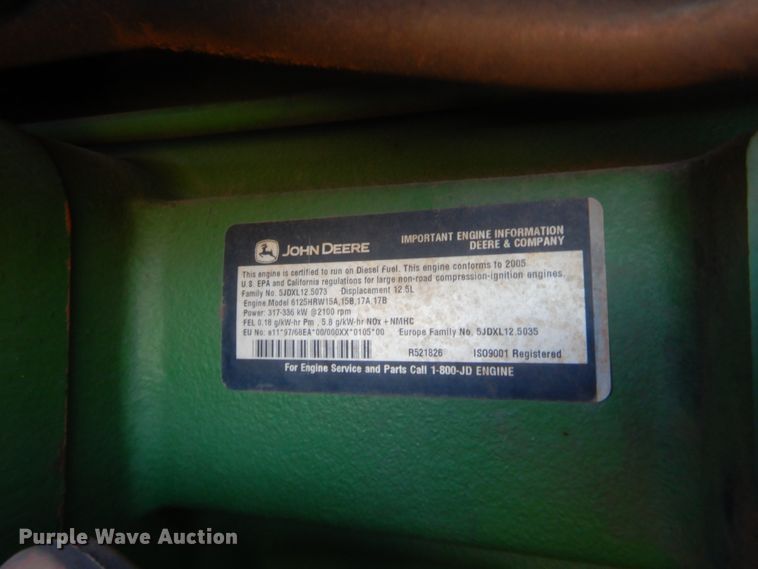 image for item DJ2082 2006 John Deere 9520  Scraper Special 4WD tractor