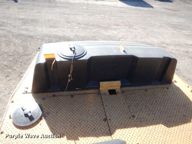 image for item DJ2086 2003 Caterpillar PS-360B  pneumatic roller