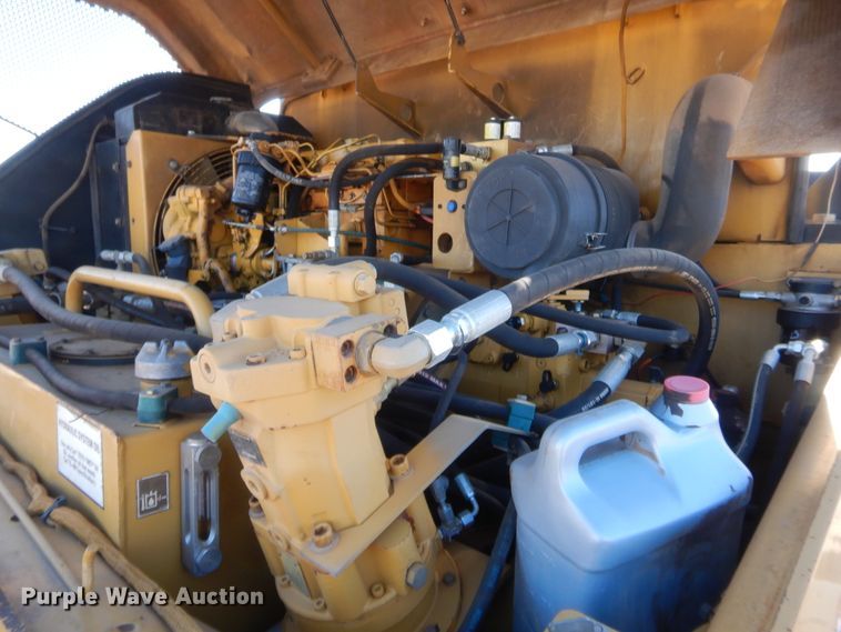 image for item DJ2086 2003 Caterpillar PS-360B  pneumatic roller