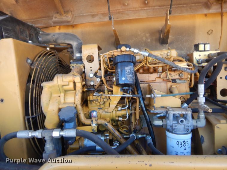 image for item DJ2086 2003 Caterpillar PS-360B  pneumatic roller