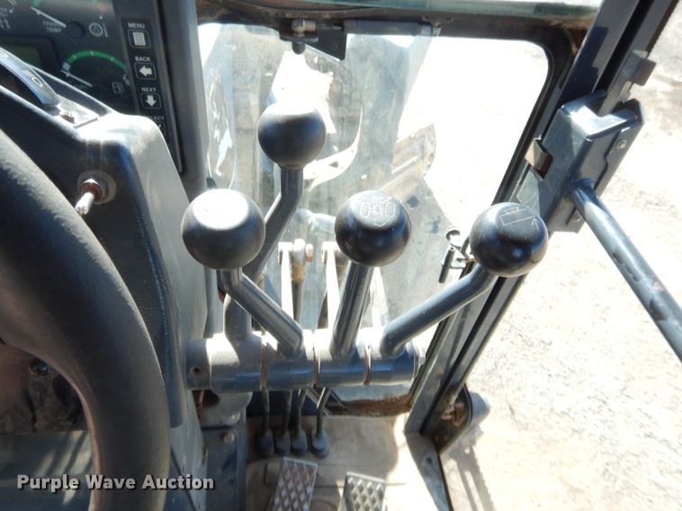 image for item DJ2087 2005 John Deere 672D  motor grader