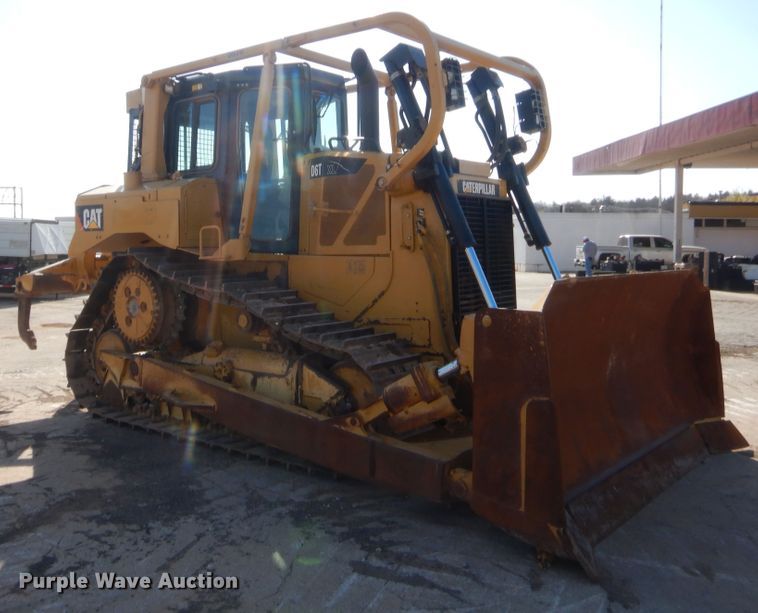 image for item DJ2095 2012 Caterpillar D6T XL  dozer