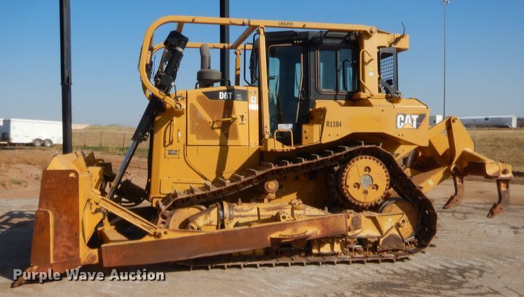 image for item DJ2095 2012 Caterpillar D6T XL  dozer