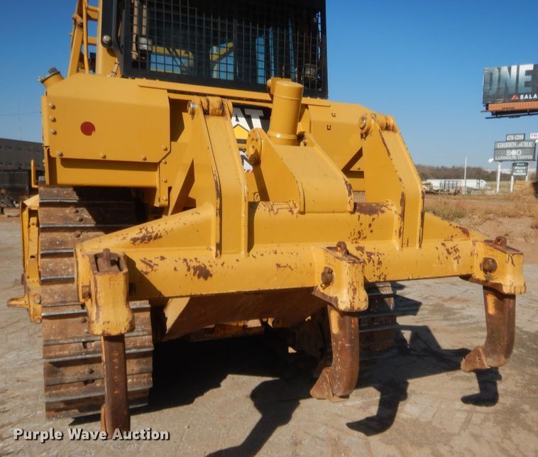 image for item DJ2095 2012 Caterpillar D6T XL  dozer