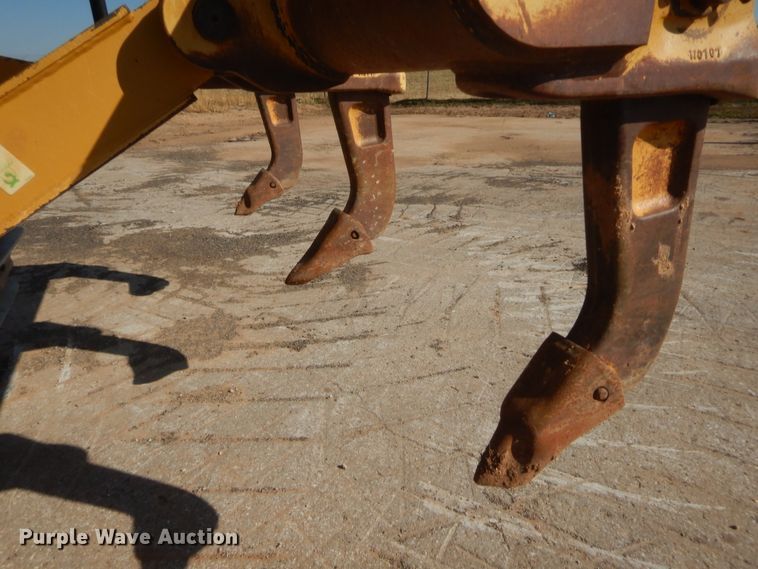 image for item DJ2095 2012 Caterpillar D6T XL  dozer