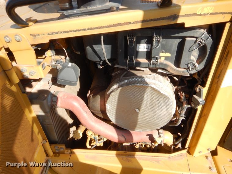 image for item DJ2095 2012 Caterpillar D6T XL  dozer