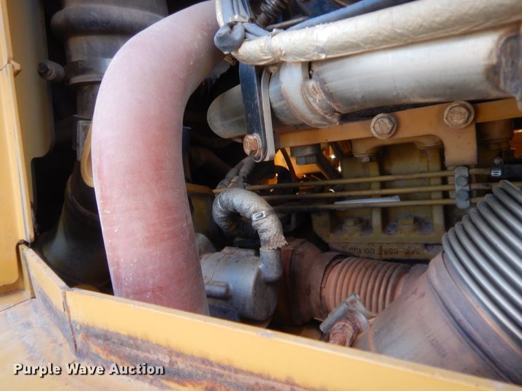 image for item DJ2095 2012 Caterpillar D6T XL  dozer