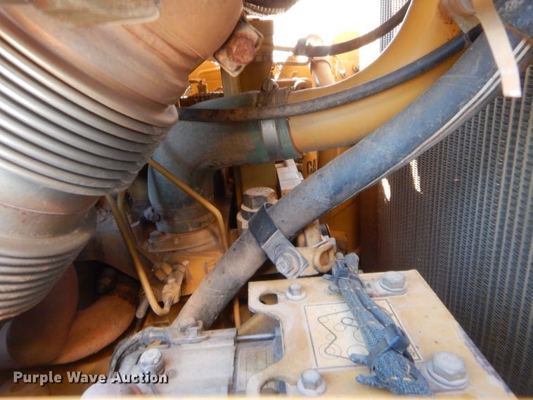 image for item DJ2095 2012 Caterpillar D6T XL  dozer