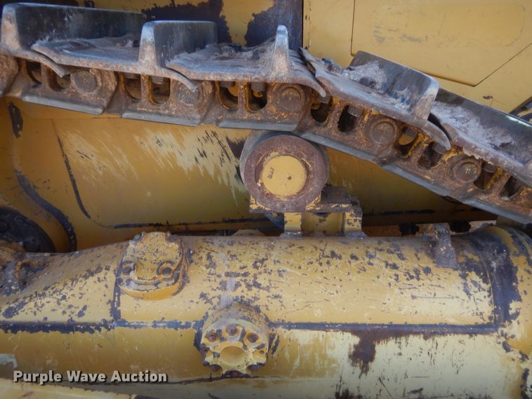 image for item DJ2095 2012 Caterpillar D6T XL  dozer