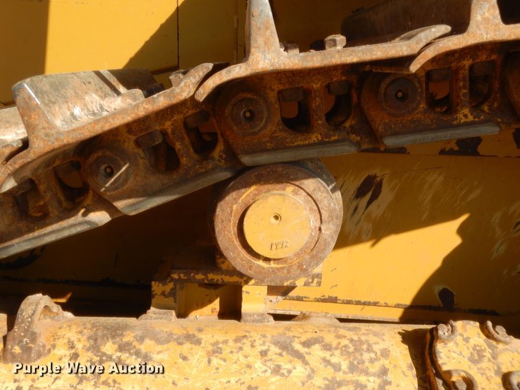 image for item DJ2095 2012 Caterpillar D6T XL  dozer