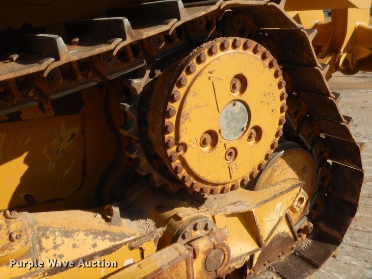 image for item DJ2095 2012 Caterpillar D6T XL  dozer