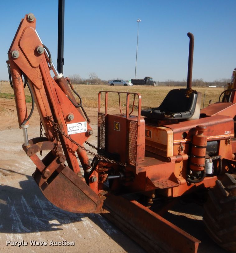 image for item DJ2096 1981 Ditch Witch 3210   trencher