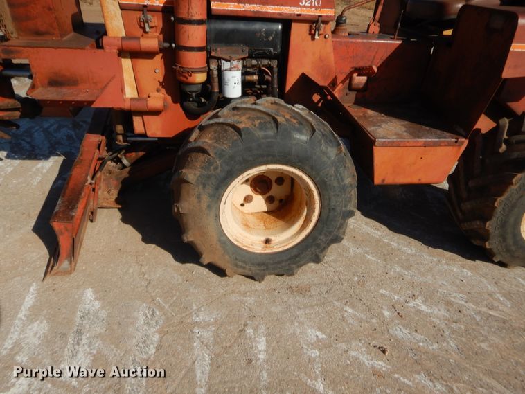 image for item DJ2096 1981 Ditch Witch 3210   trencher