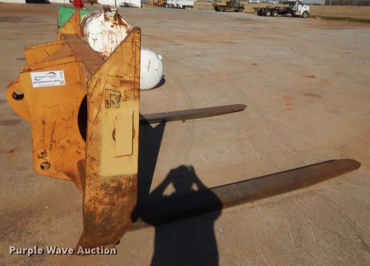 image for item DJ2106 Rockland CFHD pallet forks