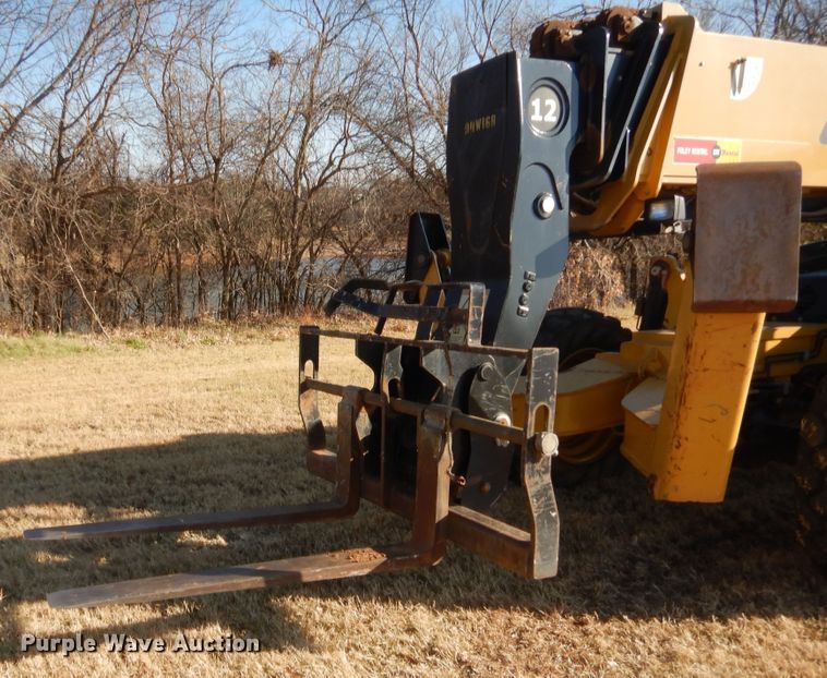 image for item DJ2113 2012 Caterpillar TL1255C  telehandler