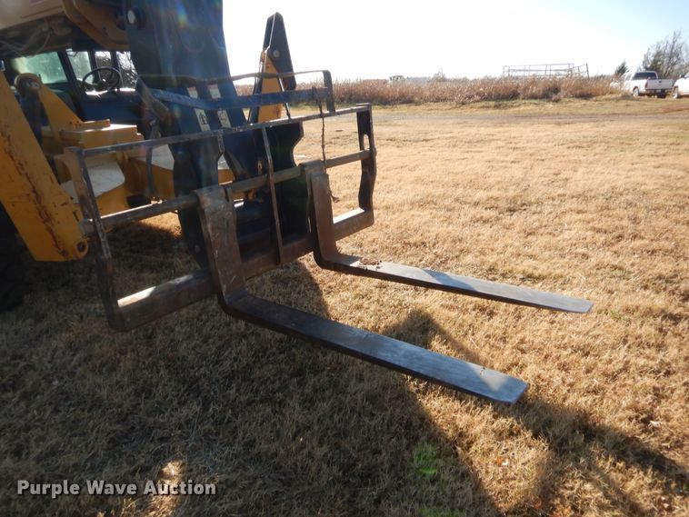 image for item DJ2113 2012 Caterpillar TL1255C  telehandler