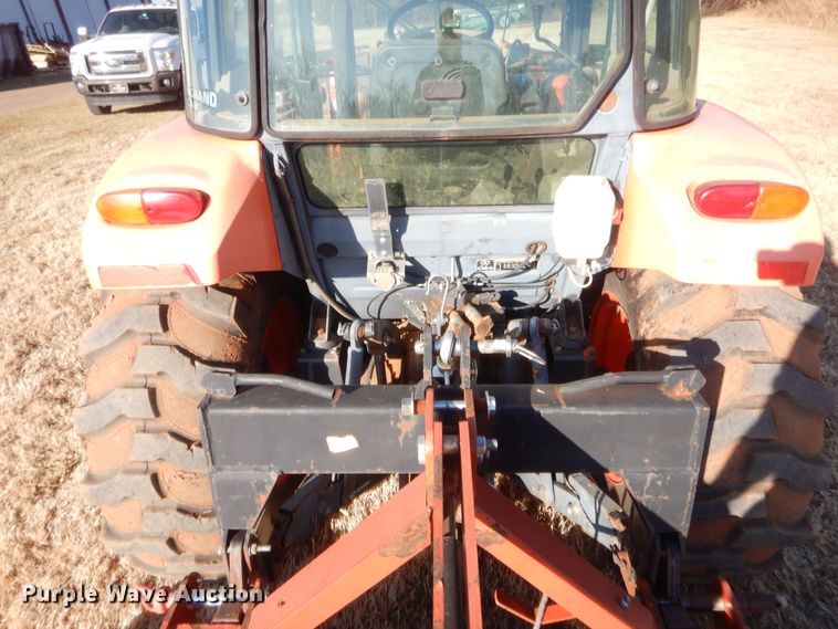 image for item DJ2114 2013 Kubota M7040D  MFWD tractor
