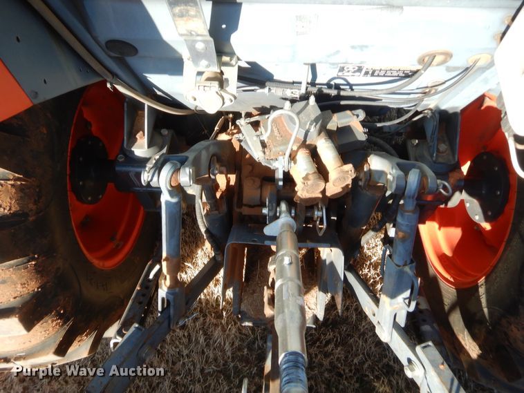 image for item DJ2114 2013 Kubota M7040D  MFWD tractor