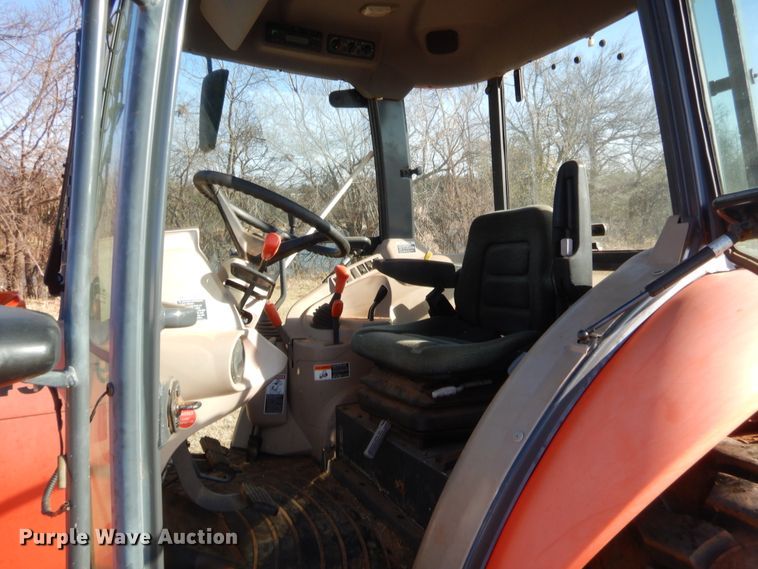 image for item DJ2114 2013 Kubota M7040D  MFWD tractor