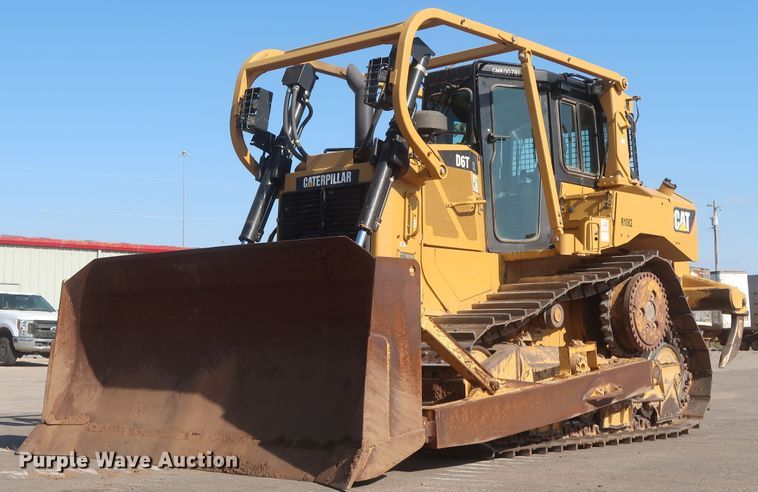 image for item DJ2295 2012 Caterpillar D6T XL  dozer