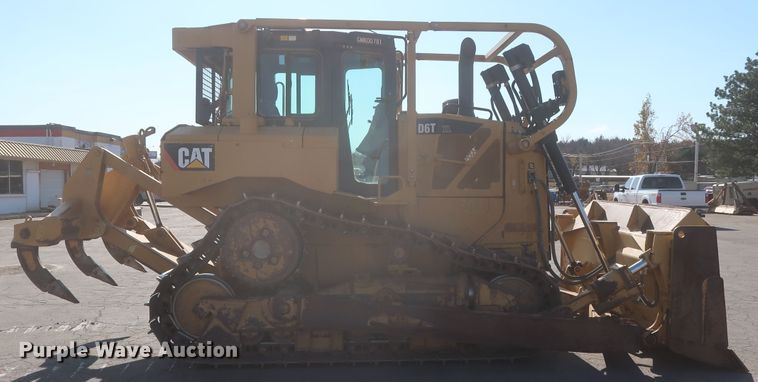 image for item DJ2295 2012 Caterpillar D6T XL  dozer