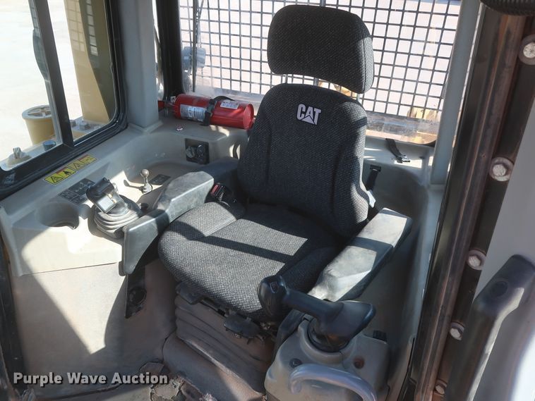 image for item DJ2295 2012 Caterpillar D6T XL  dozer