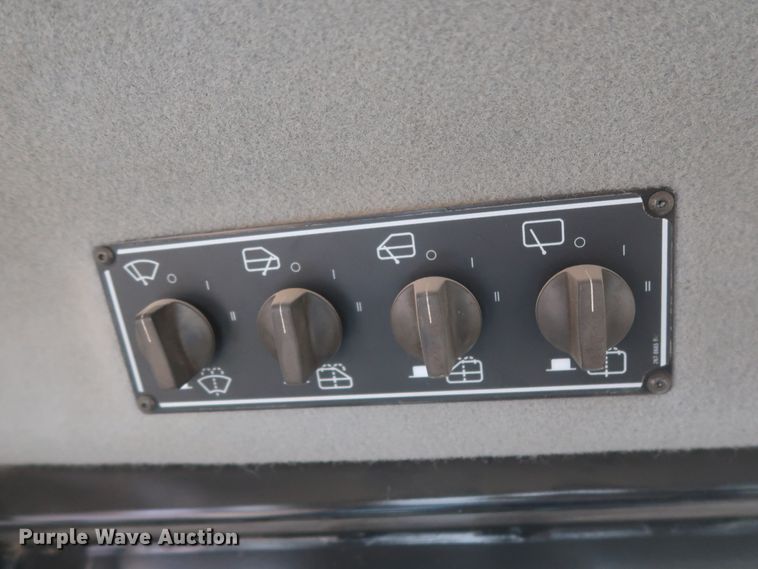 image for item DJ2295 2012 Caterpillar D6T XL  dozer