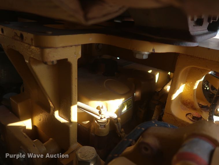 image for item DJ2295 2012 Caterpillar D6T XL  dozer