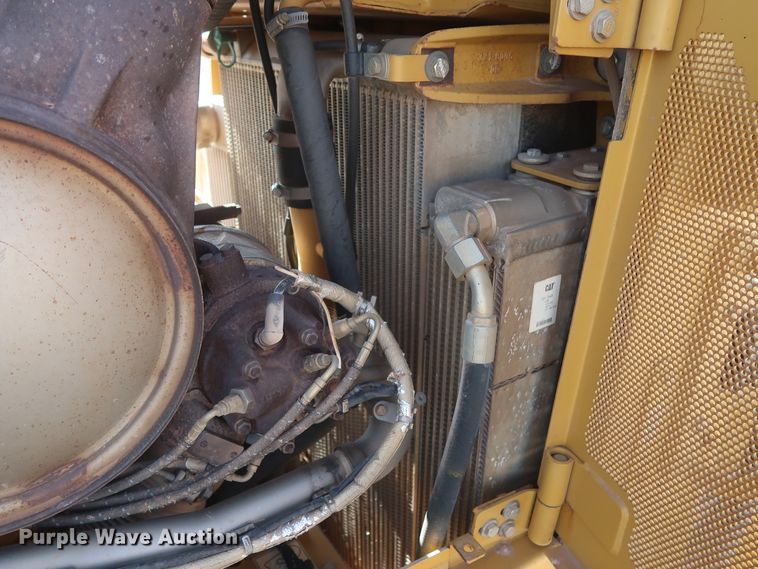 image for item DJ2295 2012 Caterpillar D6T XL  dozer