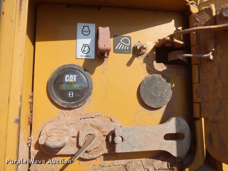 image for item DJ2295 2012 Caterpillar D6T XL  dozer