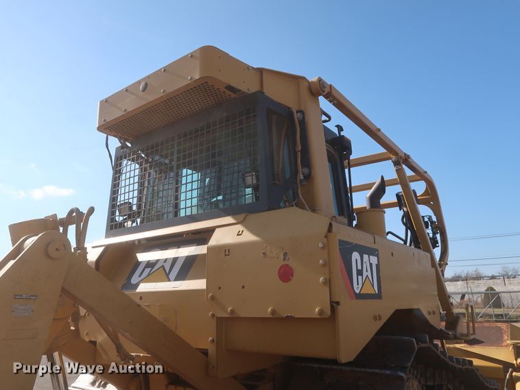 image for item DJ2295 2012 Caterpillar D6T XL  dozer