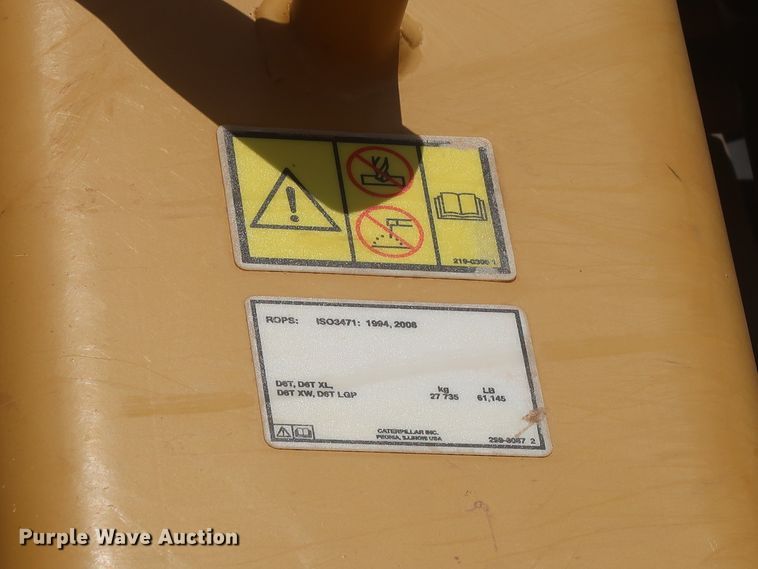 image for item DJ2295 2012 Caterpillar D6T XL  dozer