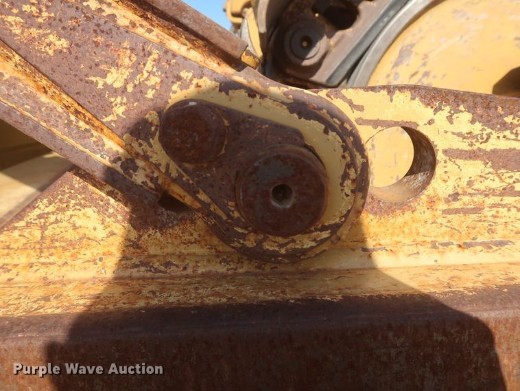 image for item DJ2295 2012 Caterpillar D6T XL  dozer