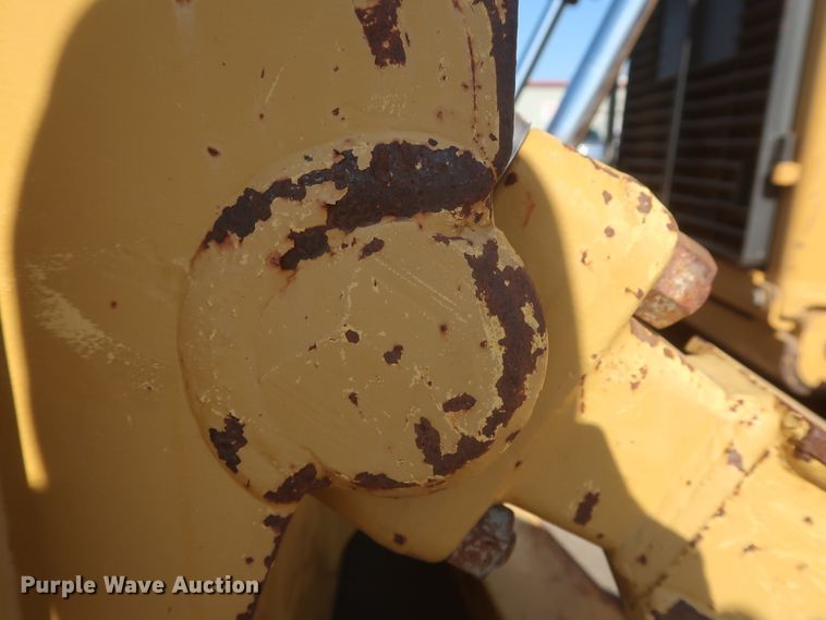 image for item DJ2295 2012 Caterpillar D6T XL  dozer