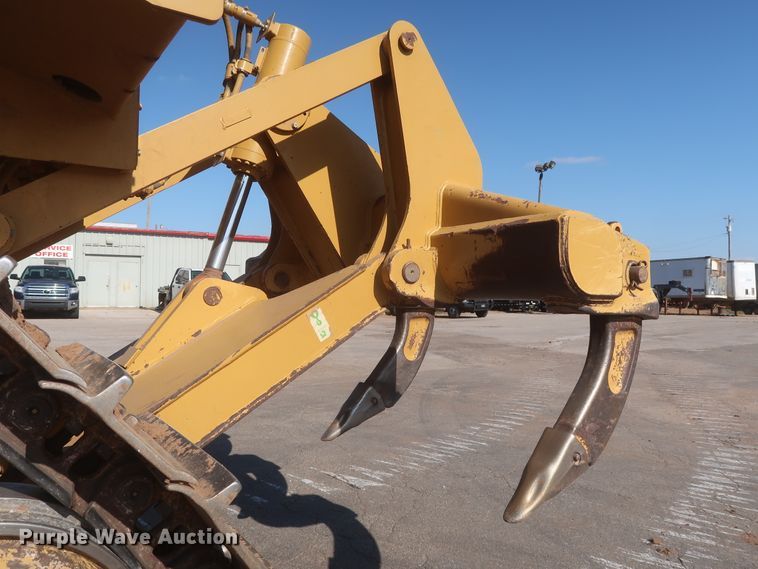 image for item DJ2295 2012 Caterpillar D6T XL  dozer