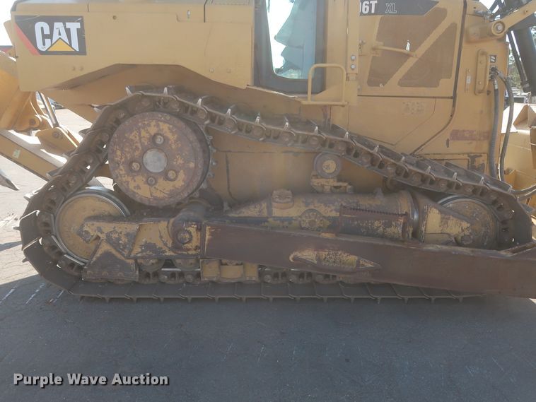 image for item DJ2295 2012 Caterpillar D6T XL  dozer