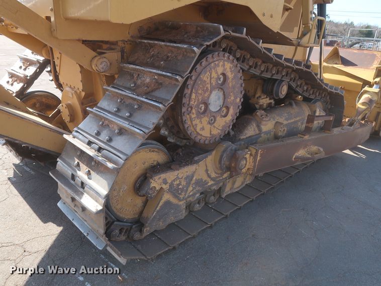 image for item DJ2295 2012 Caterpillar D6T XL  dozer
