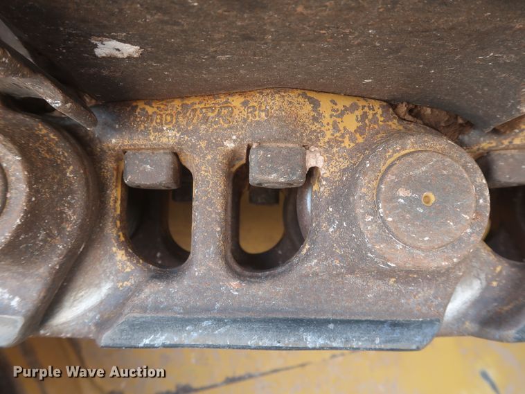 image for item DJ2295 2012 Caterpillar D6T XL  dozer