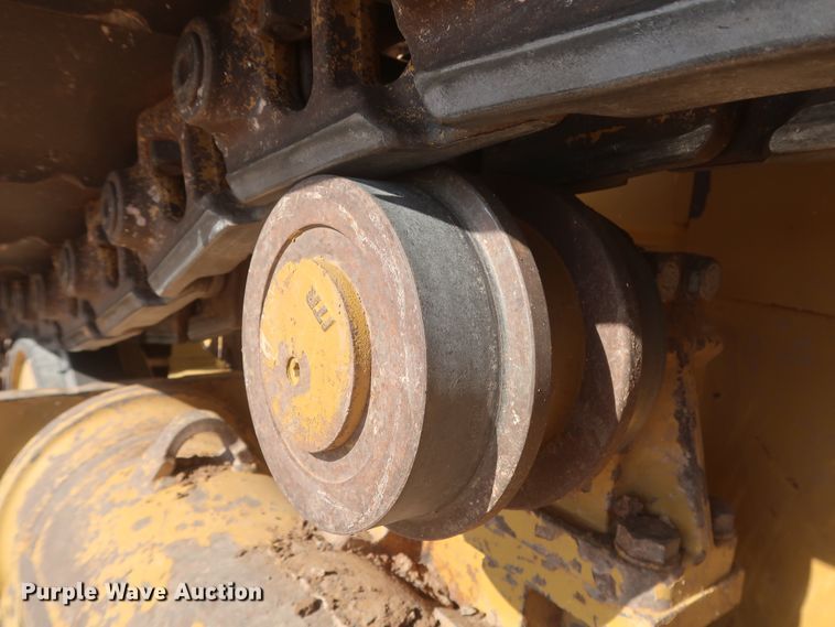 image for item DJ2295 2012 Caterpillar D6T XL  dozer