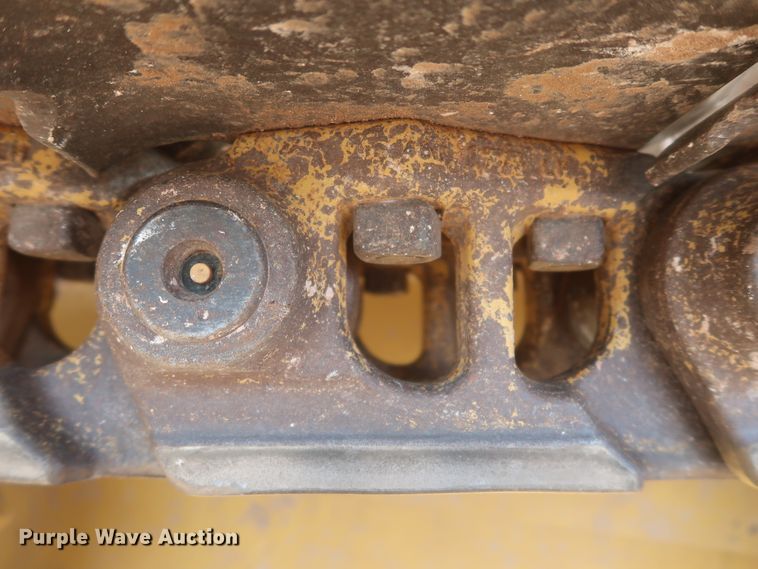 image for item DJ2295 2012 Caterpillar D6T XL  dozer