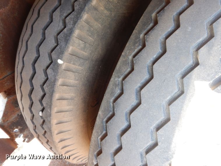 image for item DJ4885 2004 shop built tank transport trailer