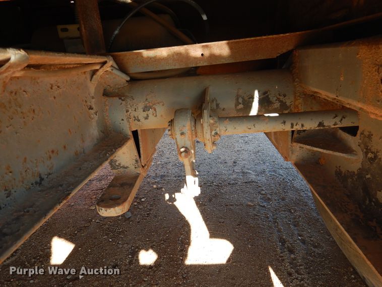 image for item DJ4885 2004 shop built tank transport trailer